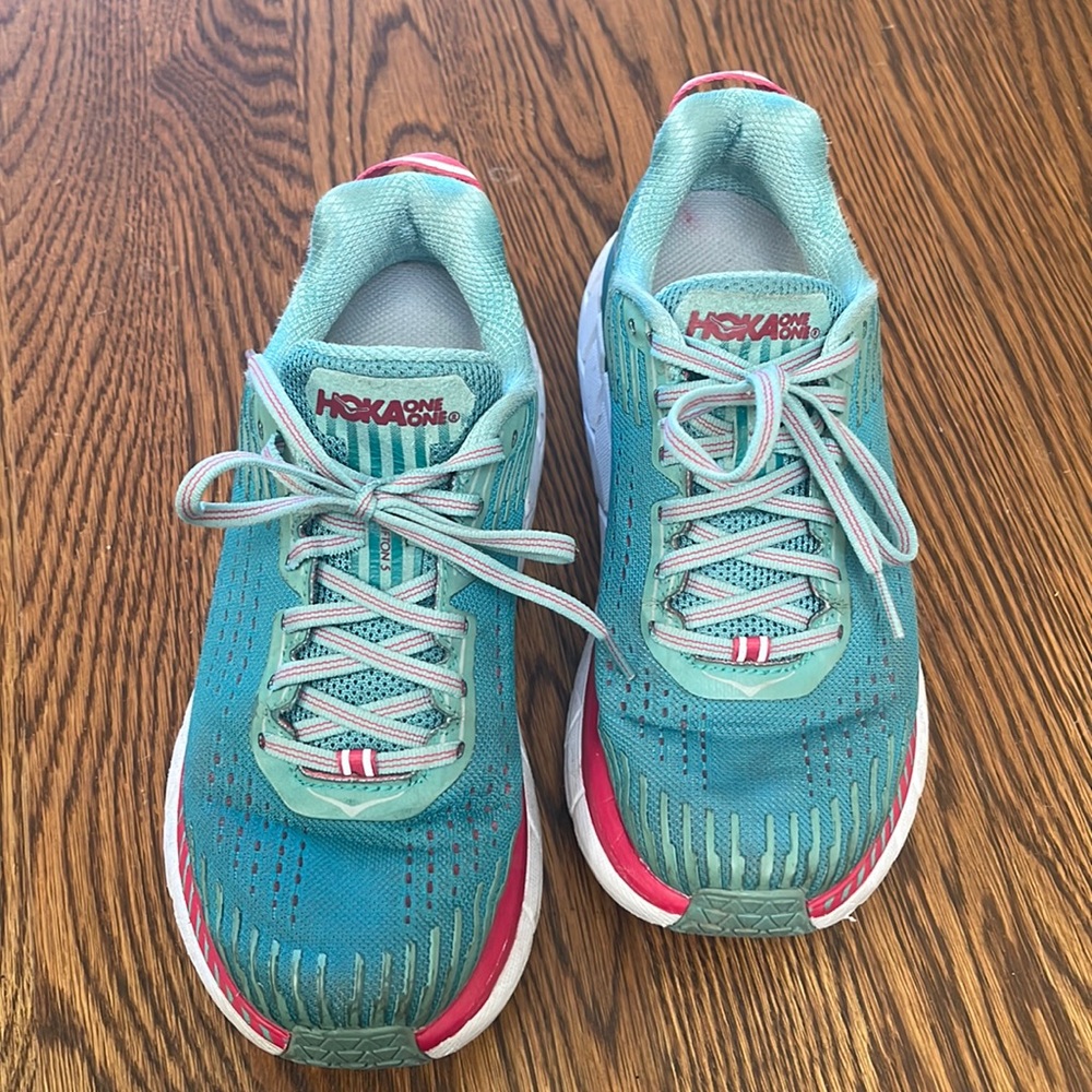 Hoka clifton 5 size 7